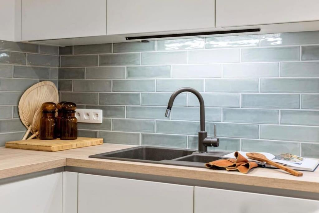 Albane - Modern 2 Slaapkamer Appartamento